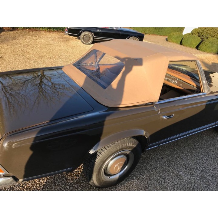 1967 MERCEDES 250SL W113