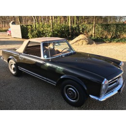 1967 MERCEDES 250SL W113