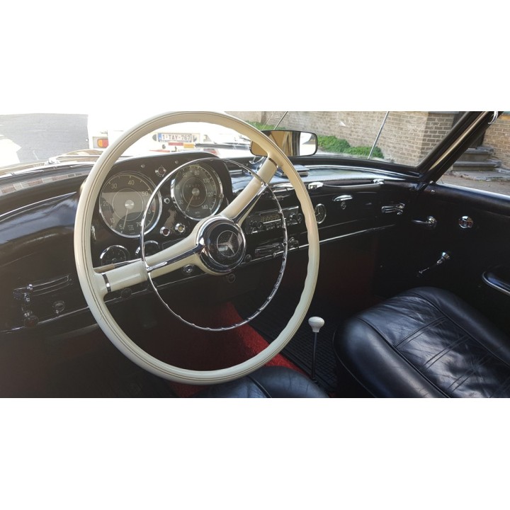1960 MERCEDES-BENZ 190SL W121