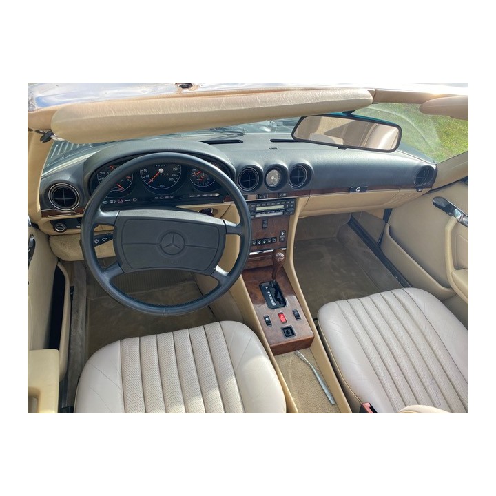1986 MERCEDES-BENZ W107 560 SL European version