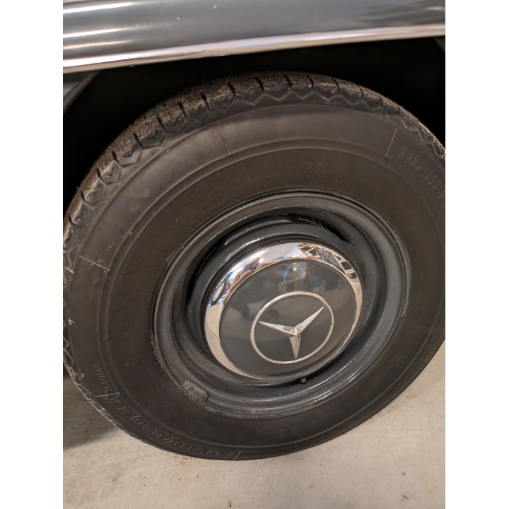 [A VENDRE] 1963 MERCEDES 190SL