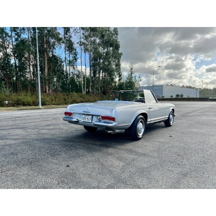 [FOR SALE] 1965 MERCEDES 230SL W113